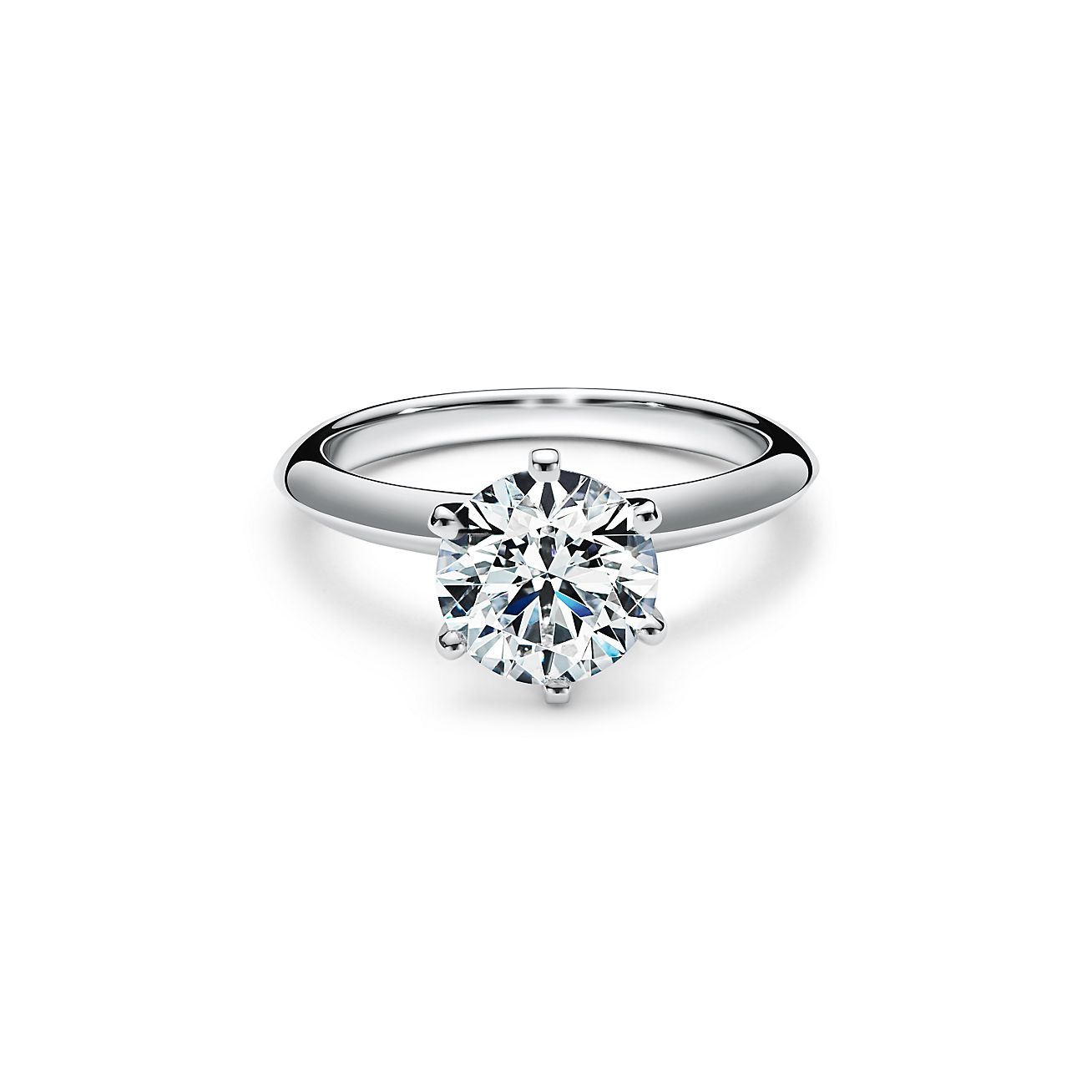 Just Brilliant solitaire ring in 18K white gold from the 'Marry Me' collection, symbolizing timeless elegance and commitment.